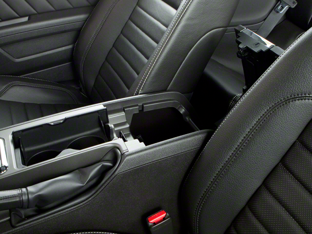 2011 Ford Mustang V6 Premium