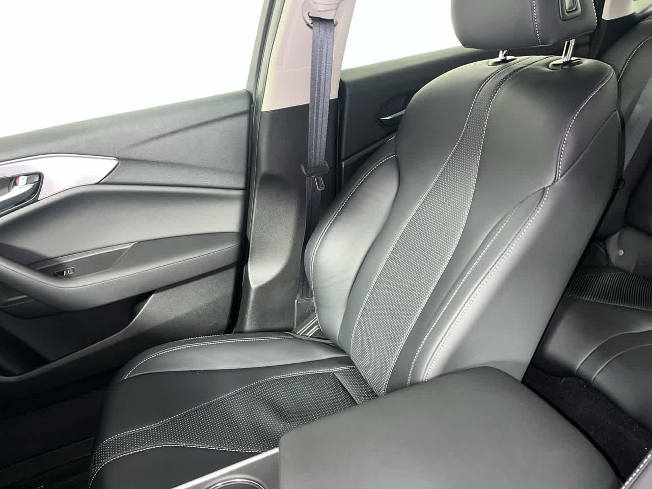 2025 Acura TLX w/Technology Package