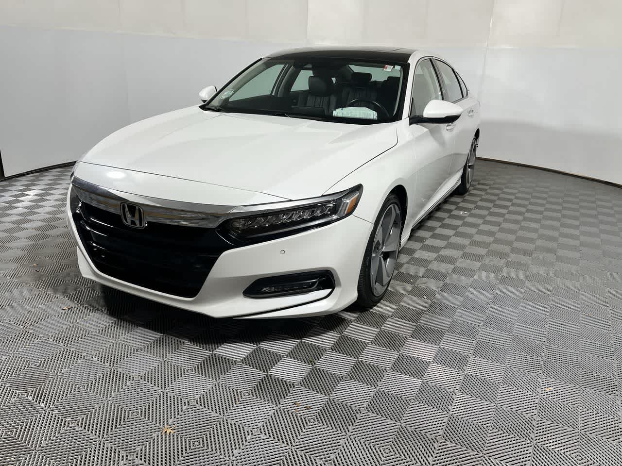 2019 Honda Accord Sedan Touring 2.0T