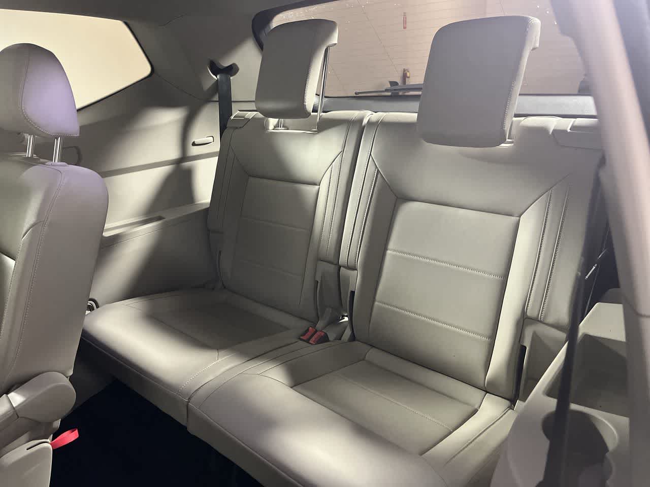 2021 Volkswagen Atlas 3.6L V6 SEL R-Line