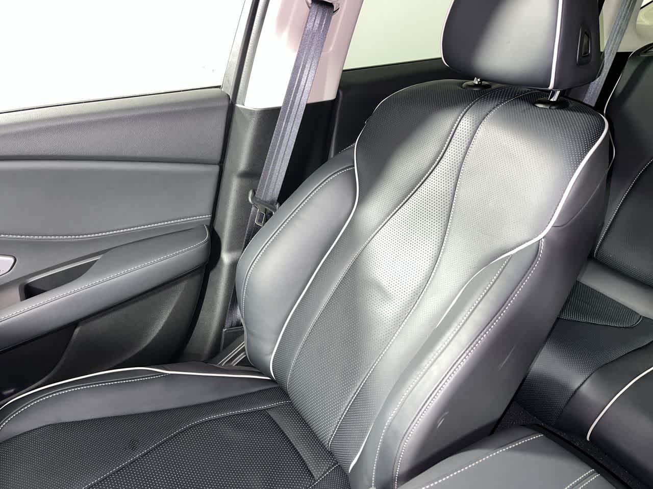 2025 Acura RDX w/Advance Package