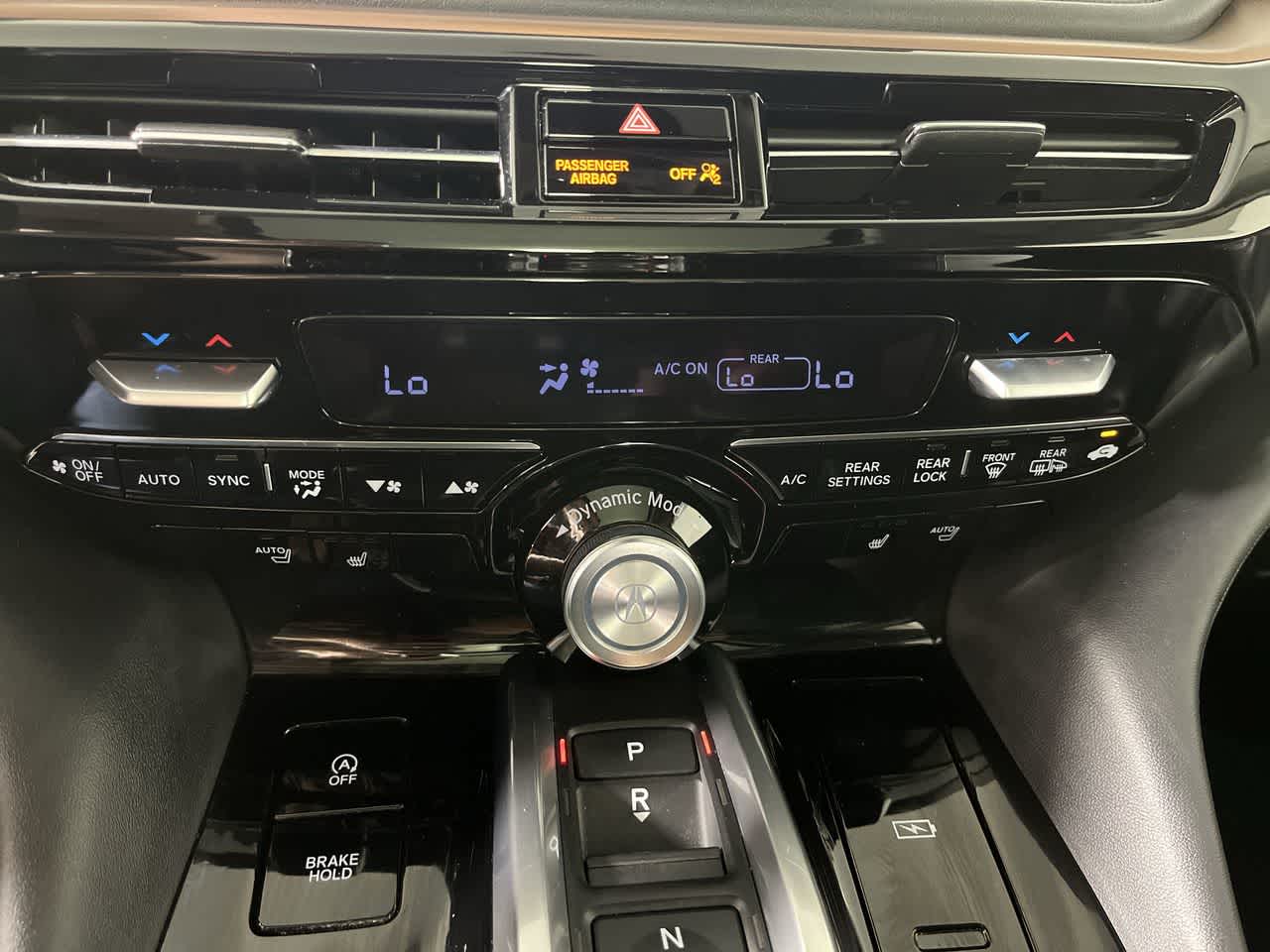 2022 Acura MDX w/Technology Package