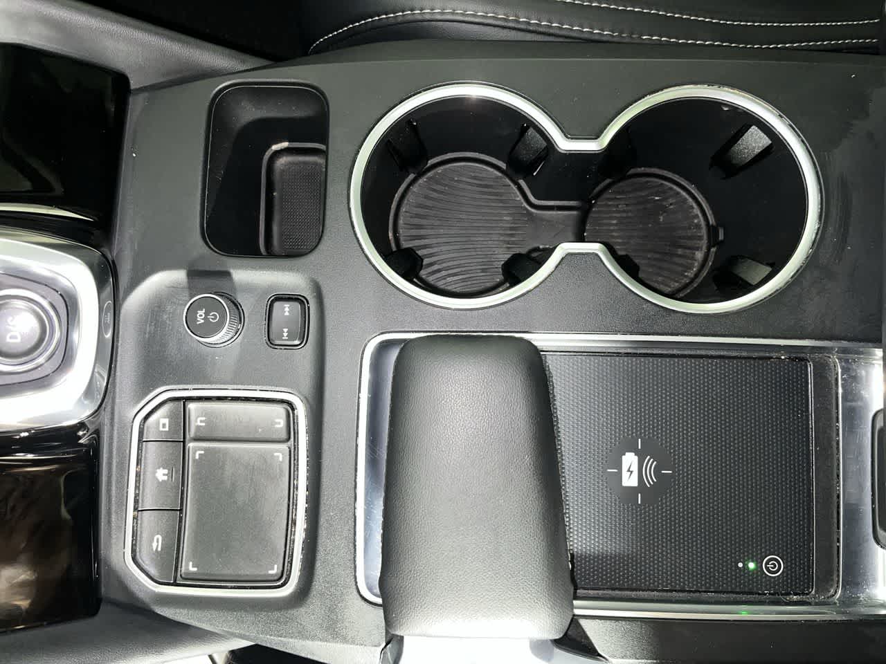 2022 Acura MDX w/Technology Package