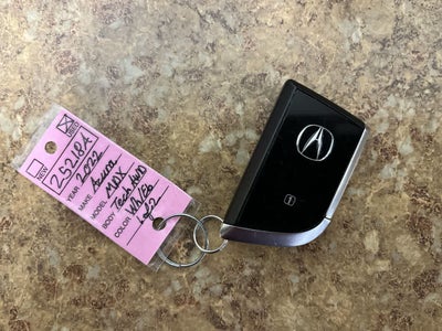 2022 Acura MDX w/Technology Package