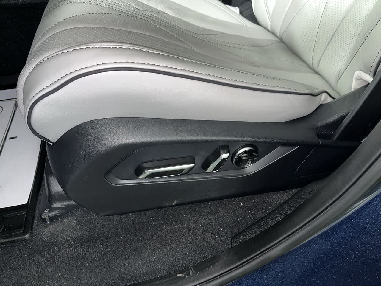 2026 Acura MDX w/Advance Package