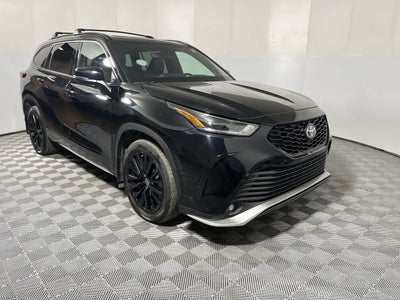 2023 Toyota Highlander XSE