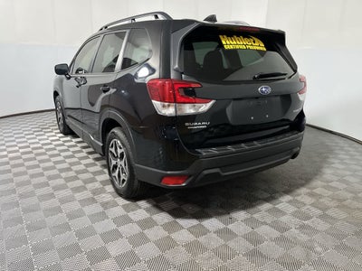 2022 Subaru Forester Premium