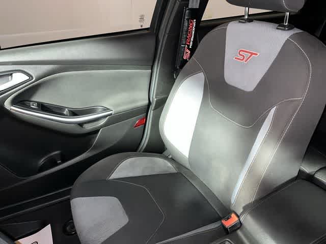 2017 Ford Focus ST