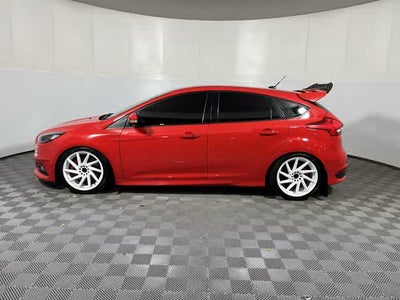 2017 Ford Focus ST