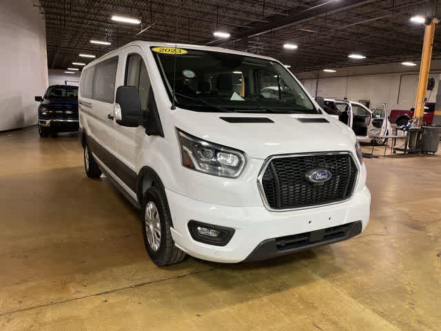 2023 Ford Transit Passenger Wagon XLT