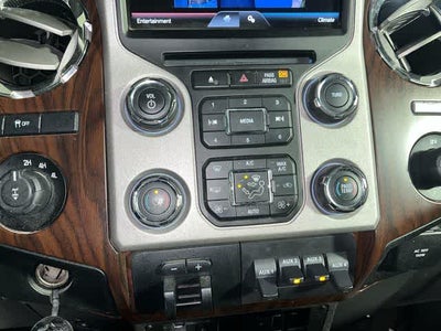 2015 Ford Super Duty F-250 SRW Lariat