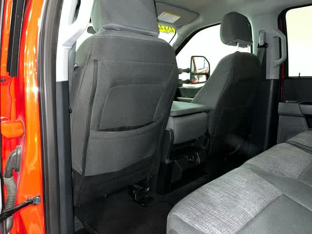 2025 Ford Super Duty F-350 DRW Pickup XLT