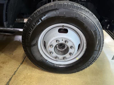 2025 Ford Super Duty F-350 DRW Pickup XLT