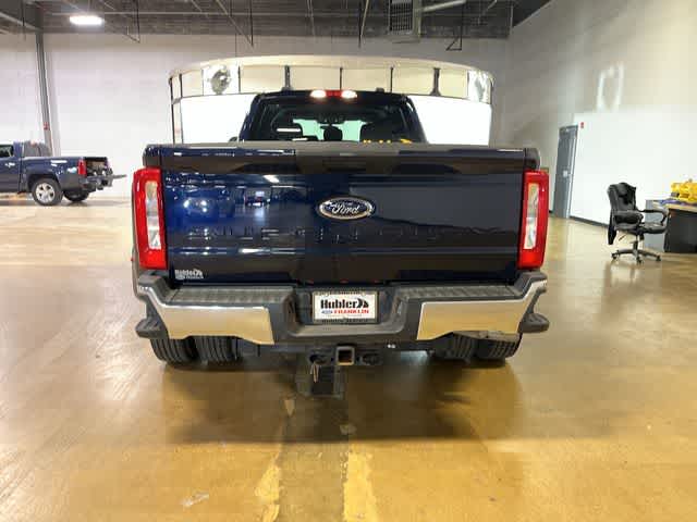 2025 Ford Super Duty F-350 DRW Pickup XLT
