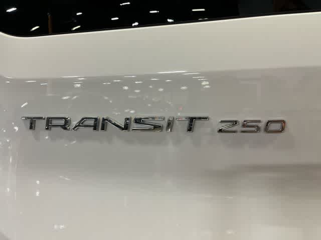 2025 Ford Transit Cargo Van T-250 130" Low Rf 9070 GVWR RWD