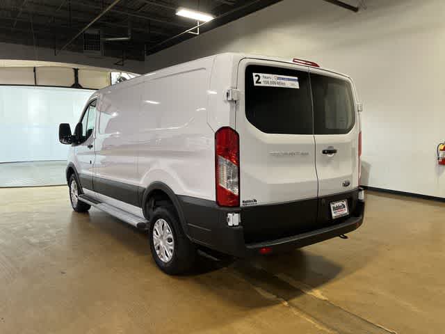 2025 Ford Transit Cargo Van T-250 130" Low Rf 9070 GVWR RWD