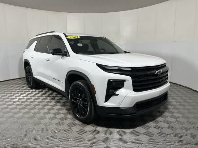 2024 Chevrolet Traverse FWD LT