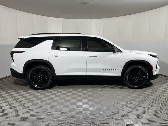 2024 Chevrolet Traverse FWD LT