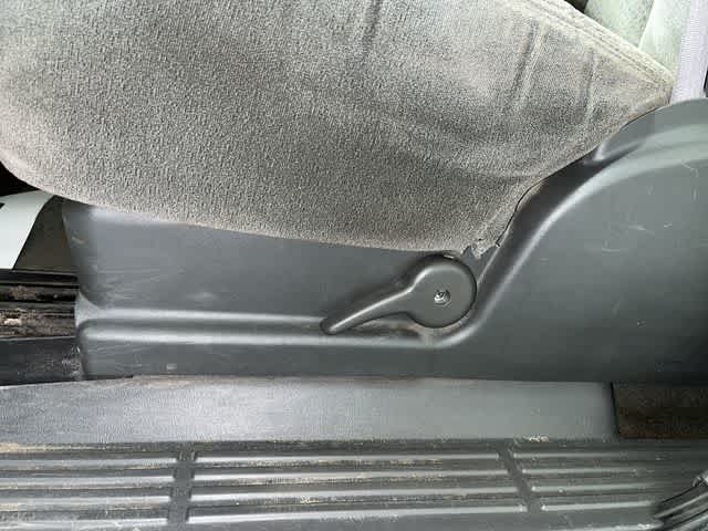 2003 Chevrolet Silverado 1500 LS