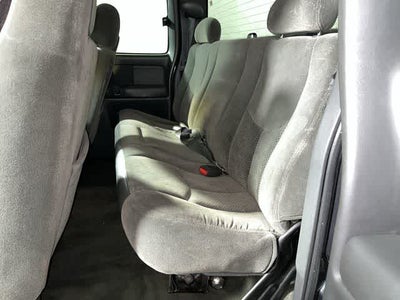 2003 Chevrolet Silverado 1500 LS