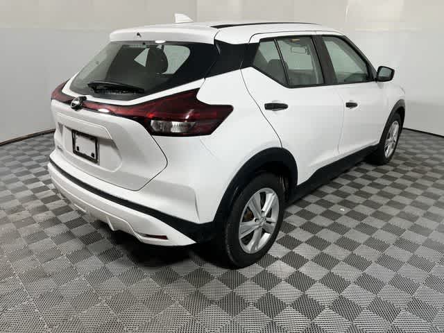 2022 Nissan Kicks S