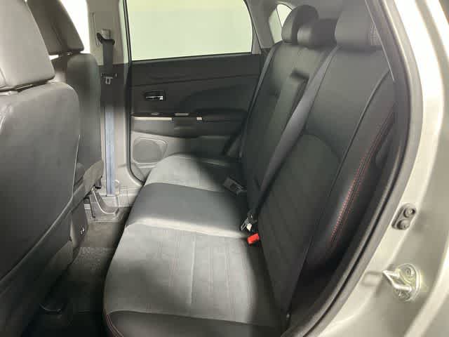 2024 Mitsubishi Outlander Sport SE