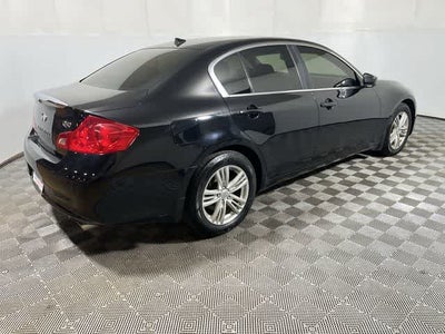 2015 INFINITI Q40 4dr Sdn AWD
