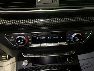 2024 Audi SQ5 Premium Plus