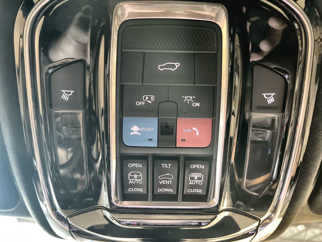 2023 Jeep Grand Cherokee L Summit Reserve