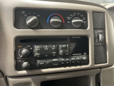 2000 Chevrolet Astro w/YF7