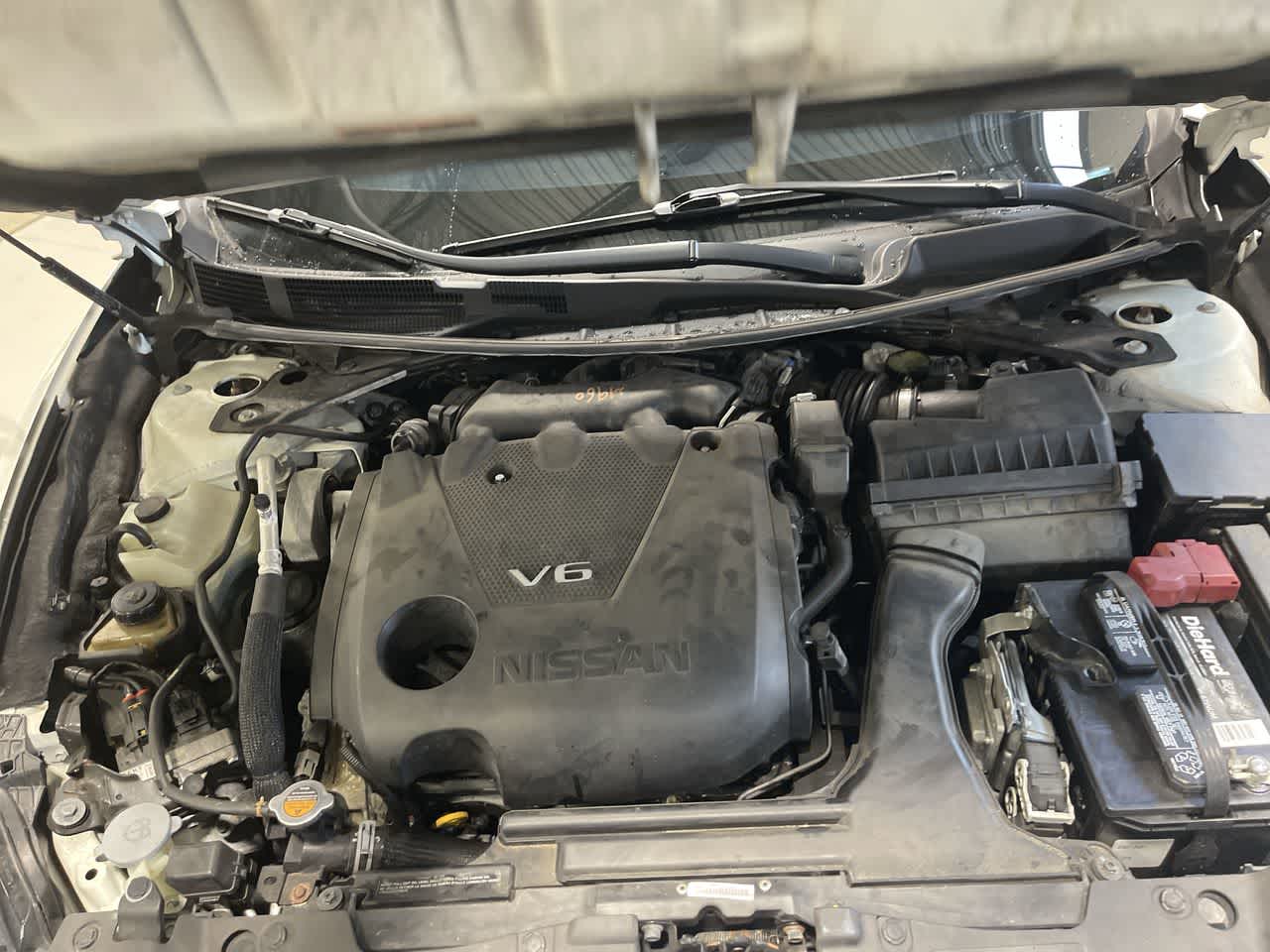 2021 Nissan Maxima SR