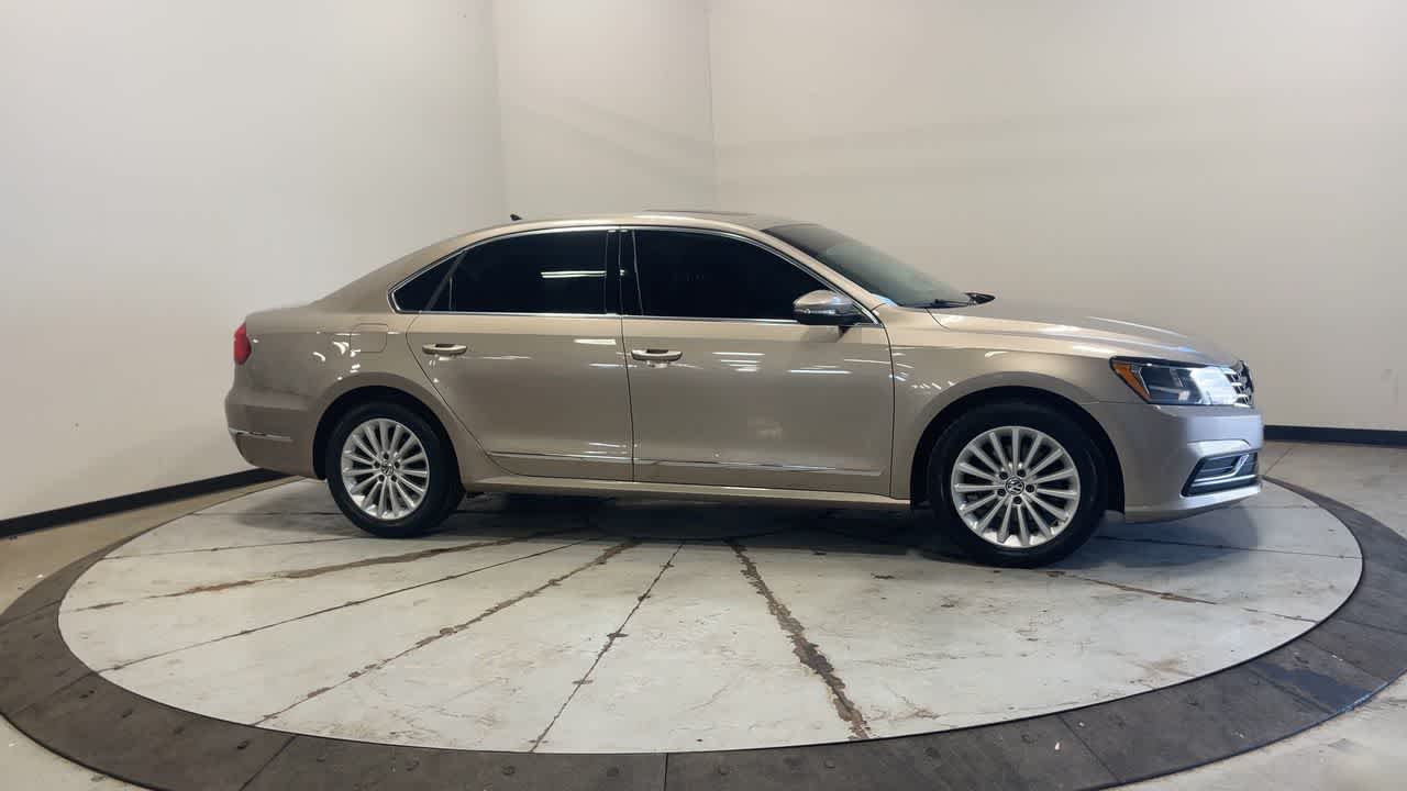 2016 Volkswagen Passat 1.8T SE