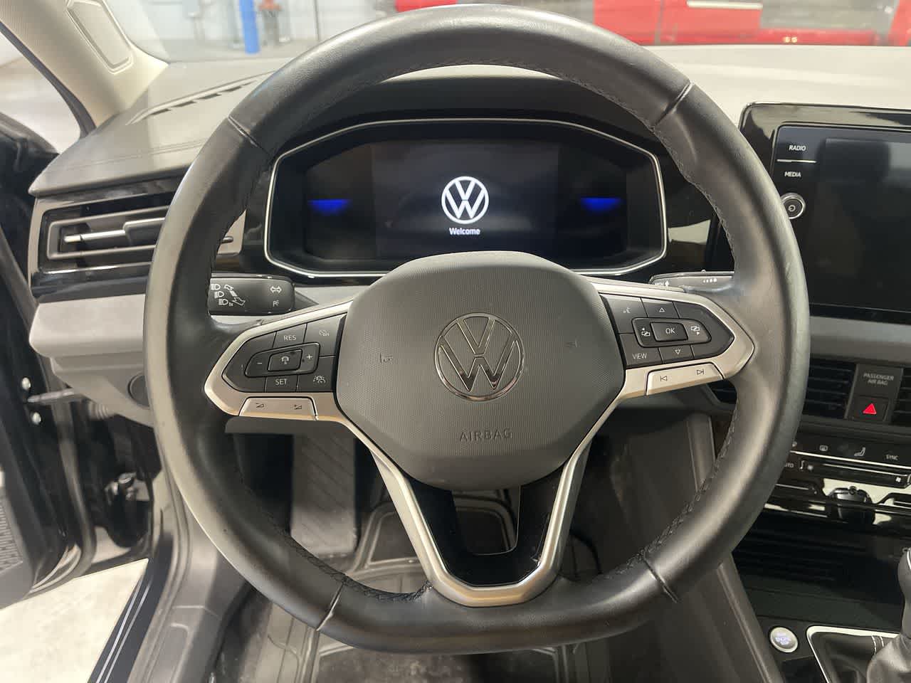 2025 Volkswagen Jetta SE