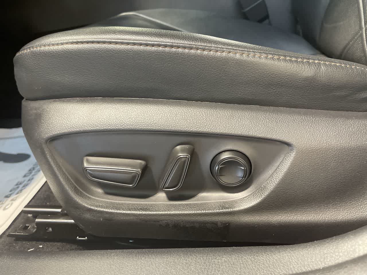 2019 Toyota Camry XLE V6
