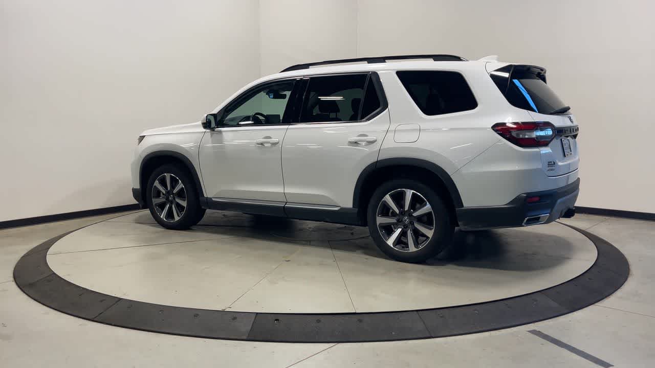 2025 Honda Pilot Touring
