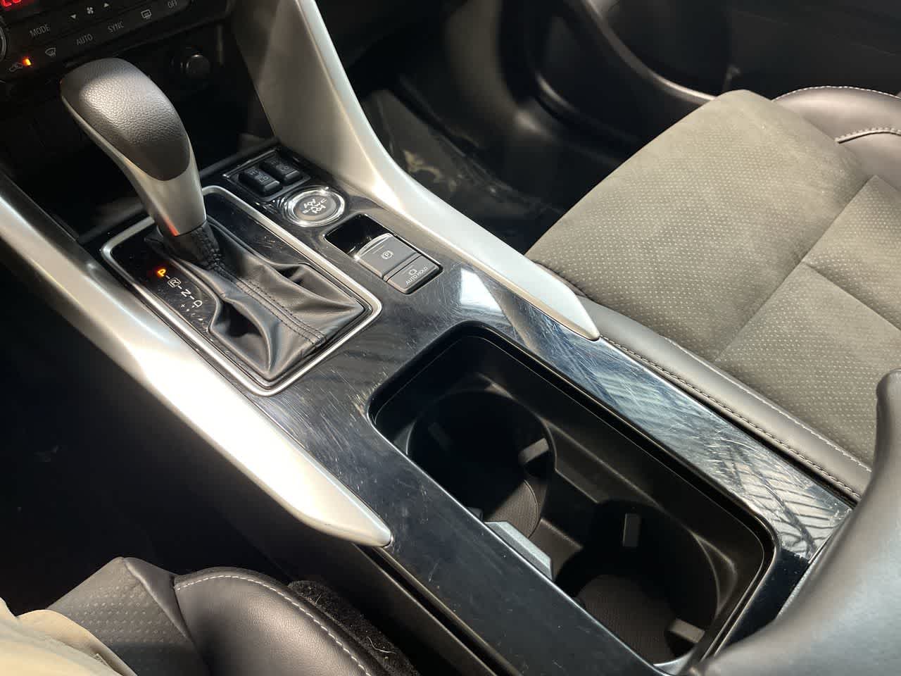 2025 Mitsubishi Eclipse Cross SE