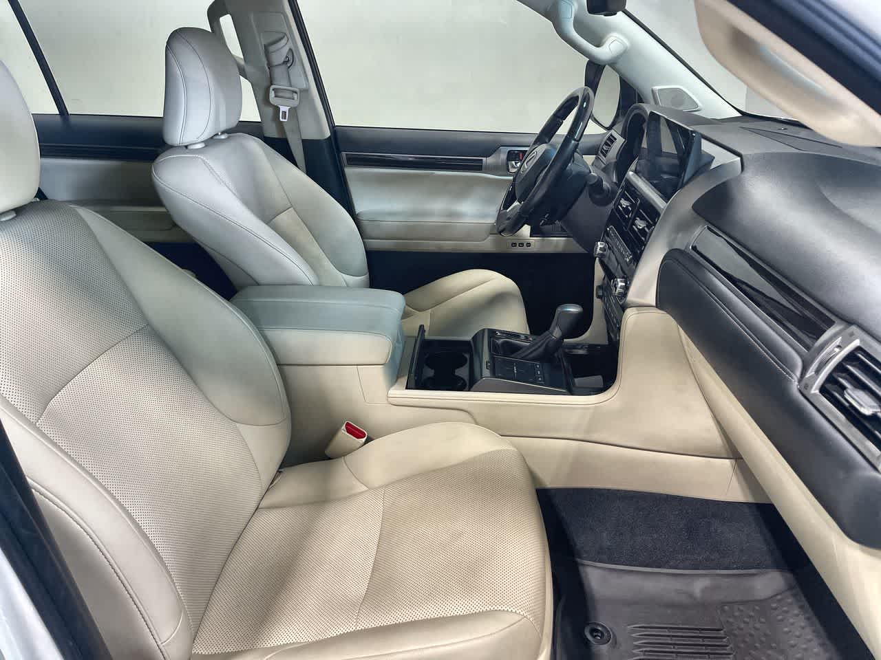 2023 Lexus GX 460 Premium