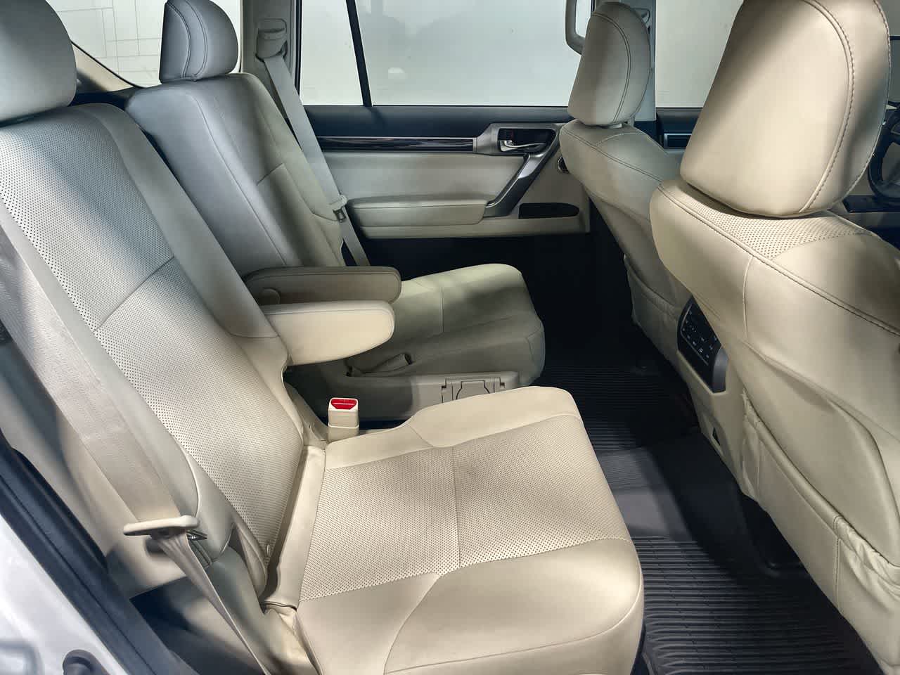 2023 Lexus GX 460 Premium