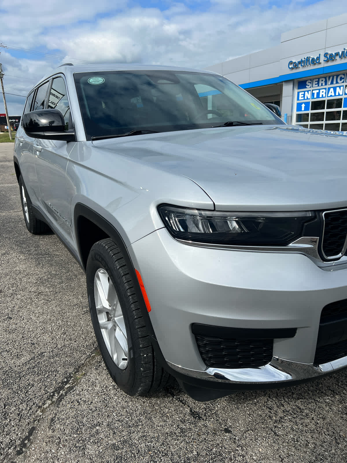 2023 Jeep Grand Cherokee L Laredo