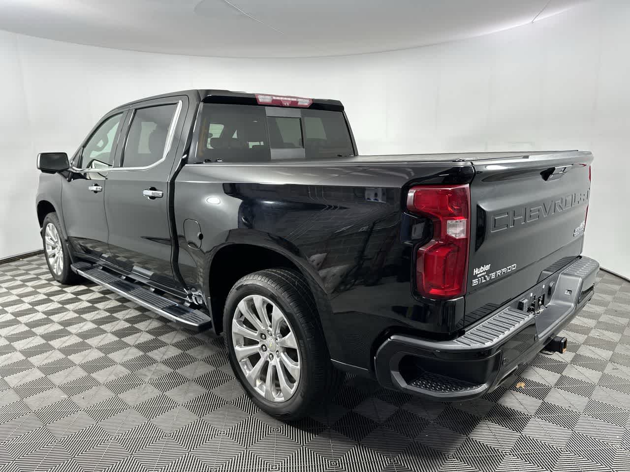 2022 Chevrolet Silverado 1500 LTD High Country