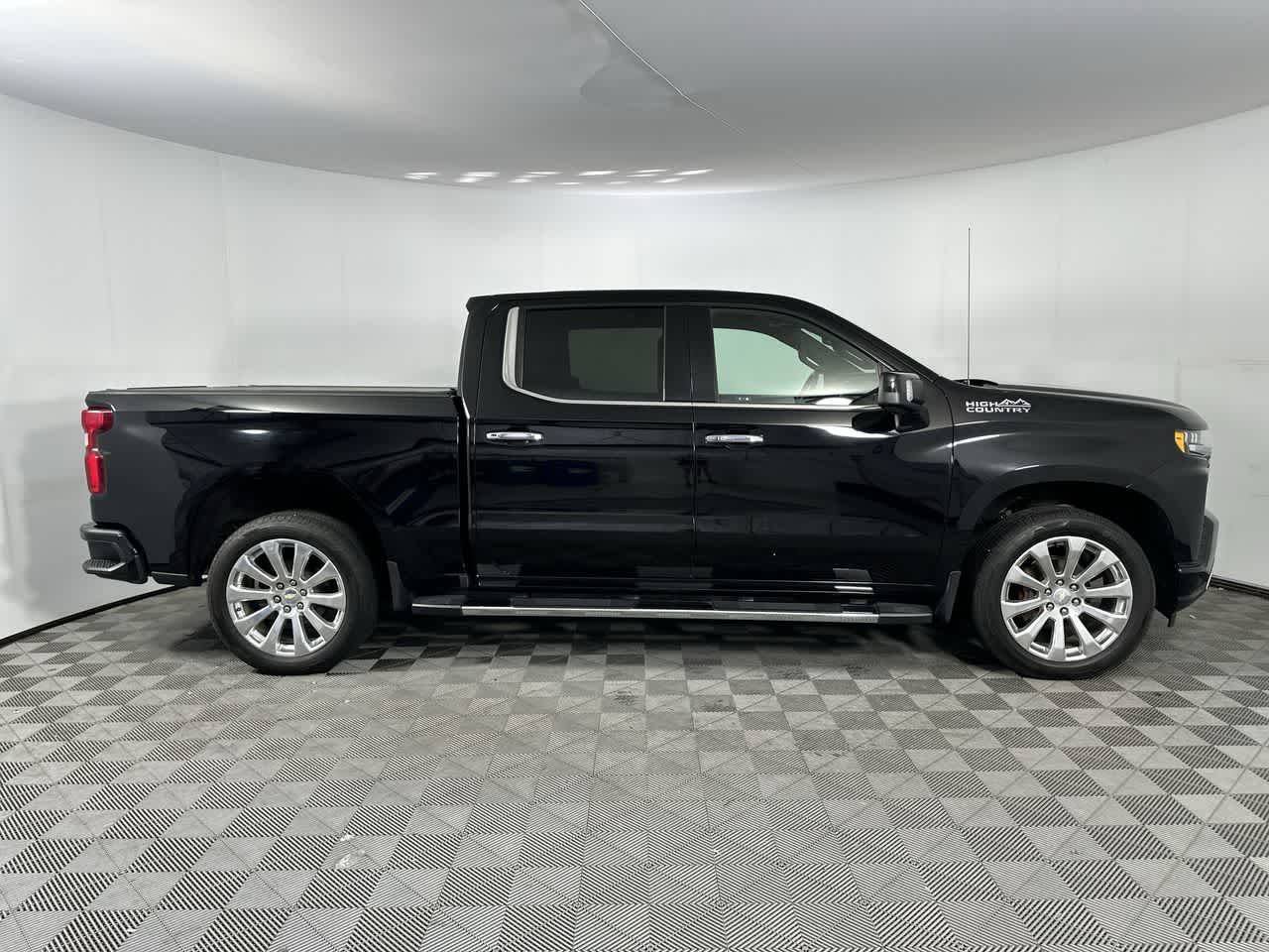 2022 Chevrolet Silverado 1500 LTD High Country