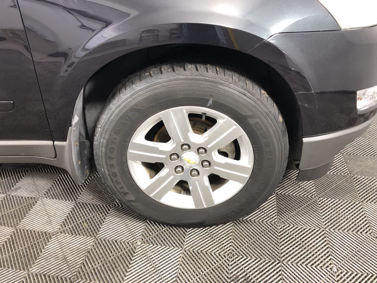 2011 Chevrolet Traverse LT w/1LT