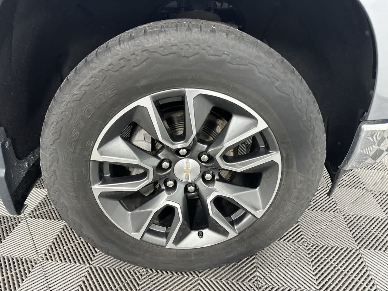 2023 Chevrolet Silverado 1500 LT (2FL)