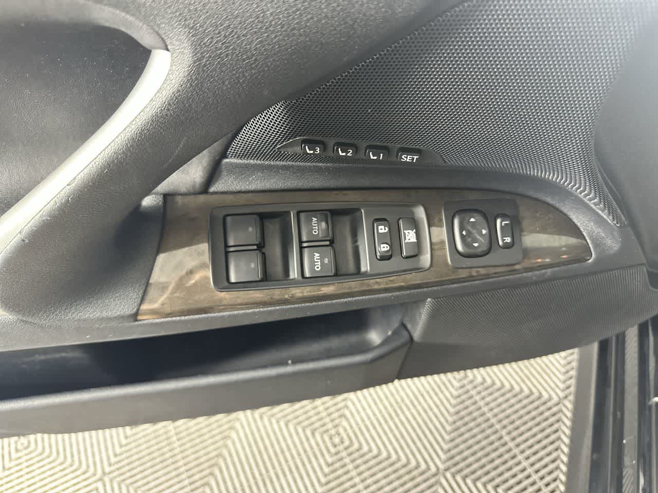 2011 Lexus IS 250C 