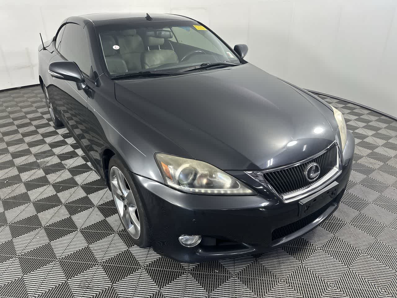 2011 Lexus IS 250C 