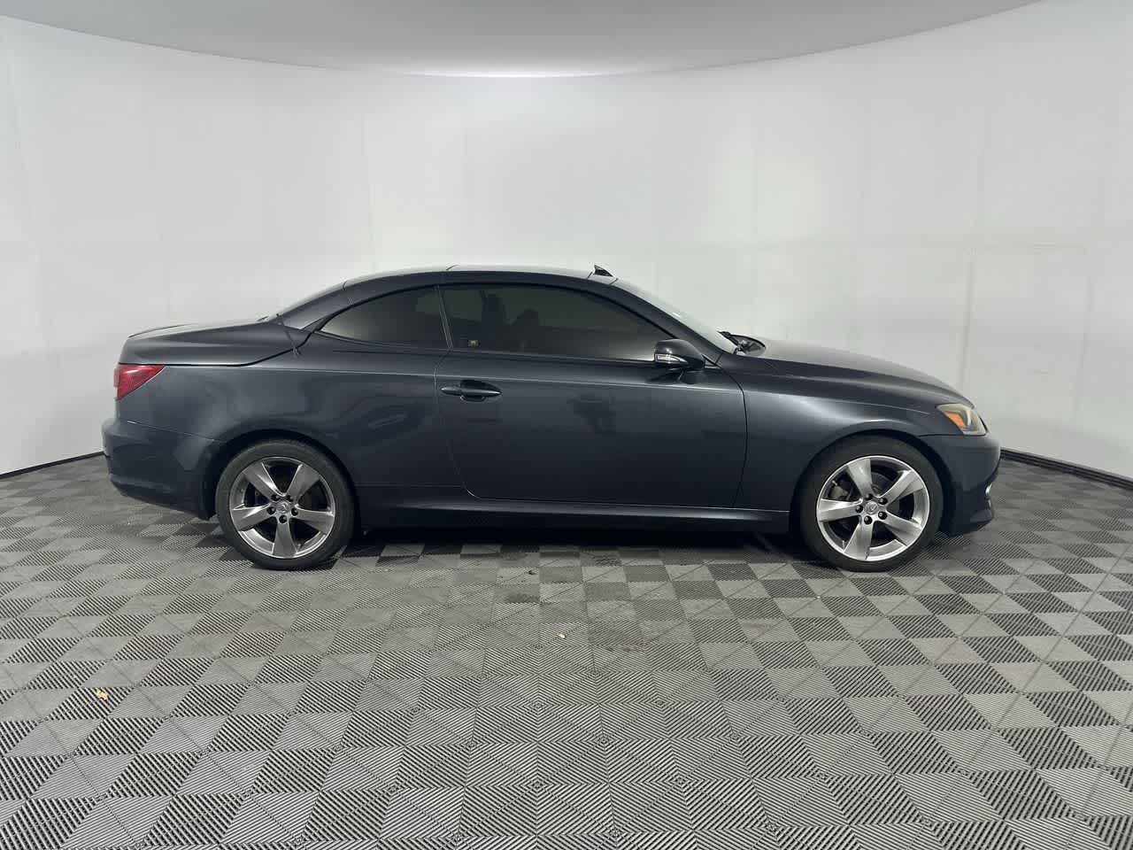 2011 Lexus IS 250C 