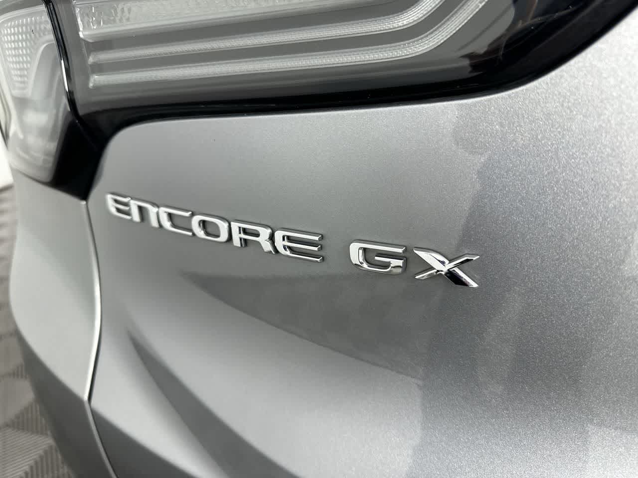 2024 Buick Encore GX Avenir