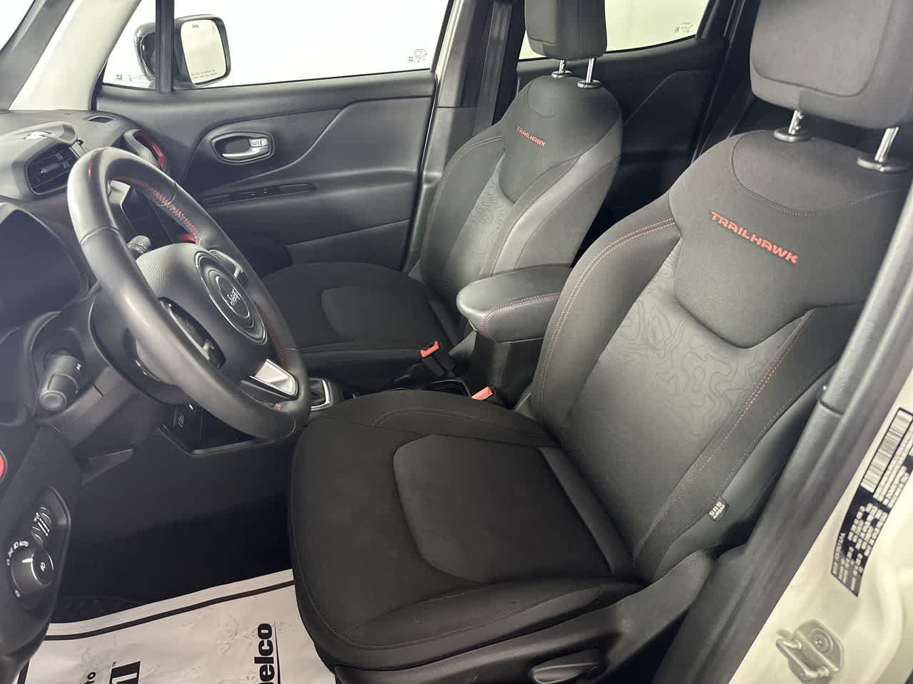 2023 Jeep Renegade Trailhawk