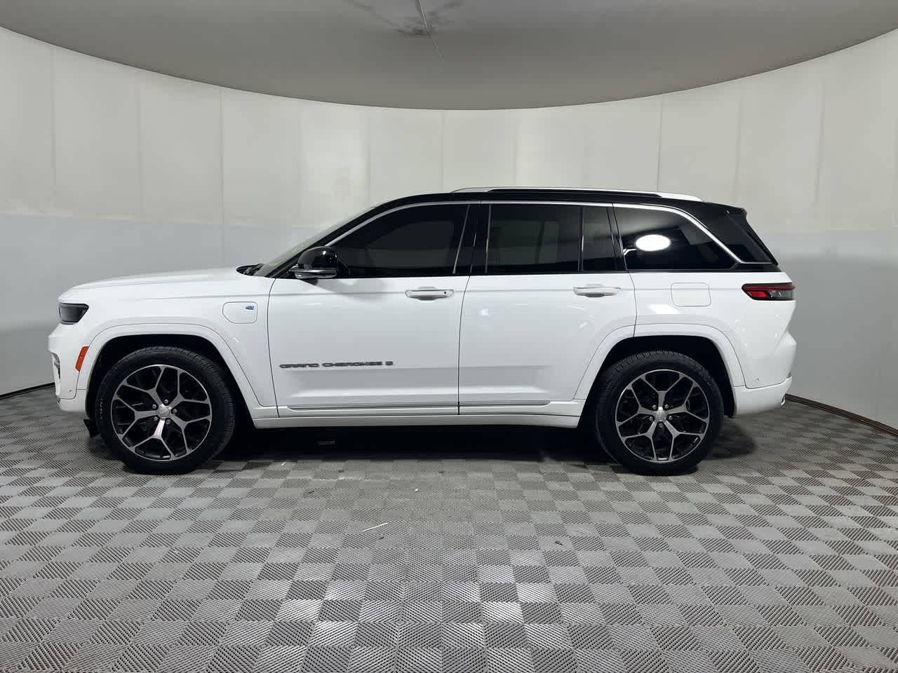 2022 Jeep Grand Cherokee 4xe Summit Reserve