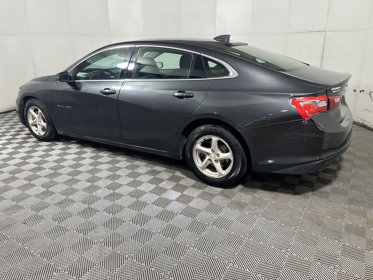 2018 Chevrolet Malibu LS